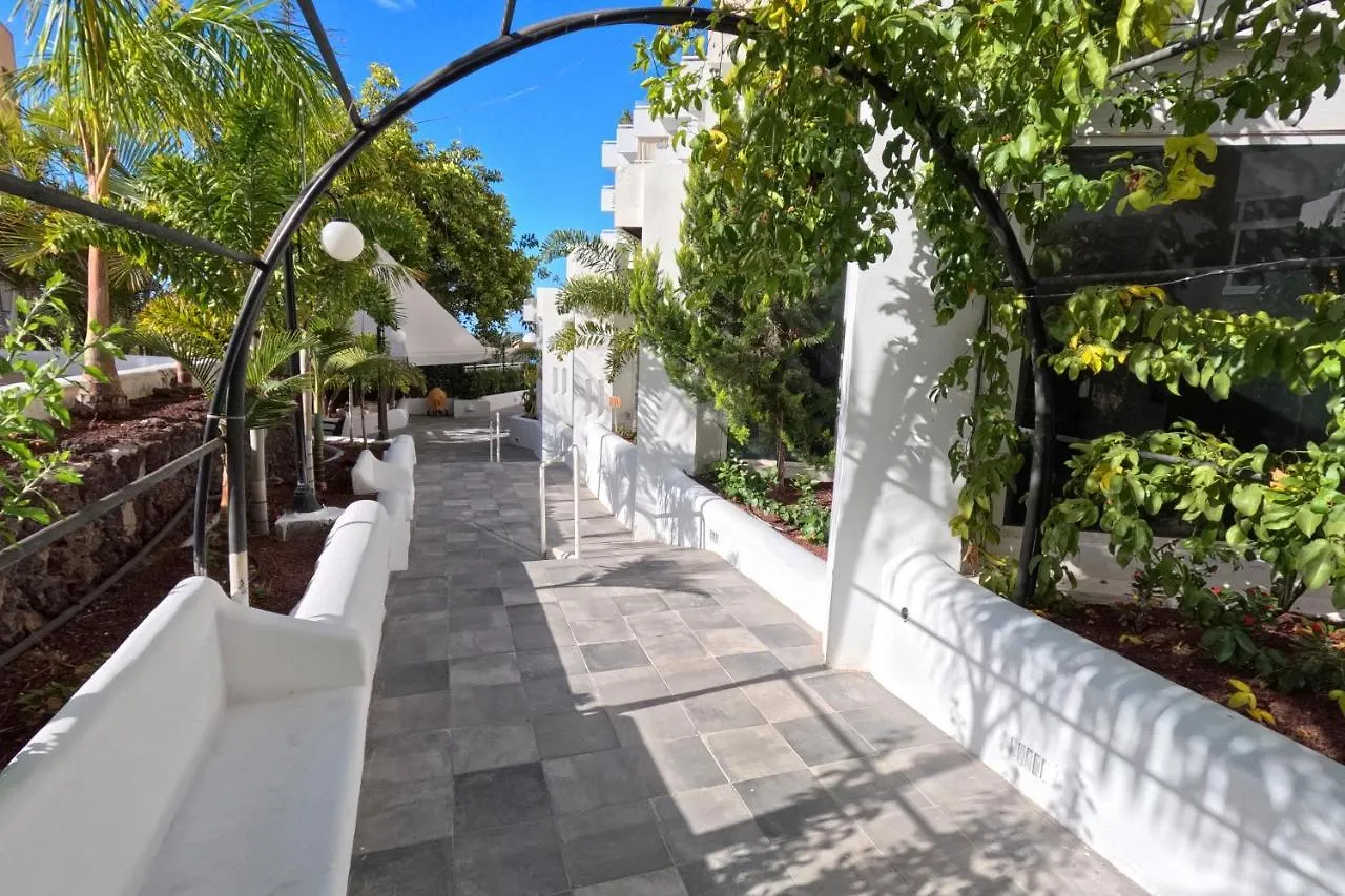 Stunning Apartment With Ocean View Playa Feñabe 0*,